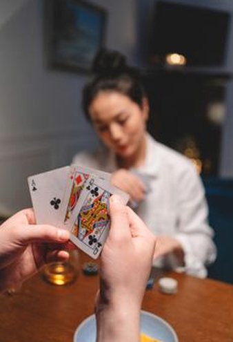 đổi thưởng nhanh 8Day